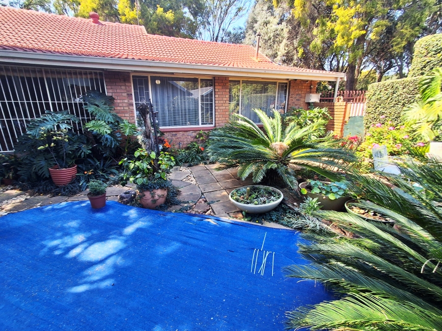 3 Bedroom Property for Sale in Ifafi North West